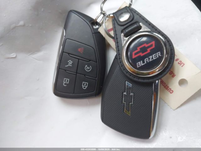 2024 CHEVROLET BLAZER EV 3GNKDCRJ2RS164051 Photo 10