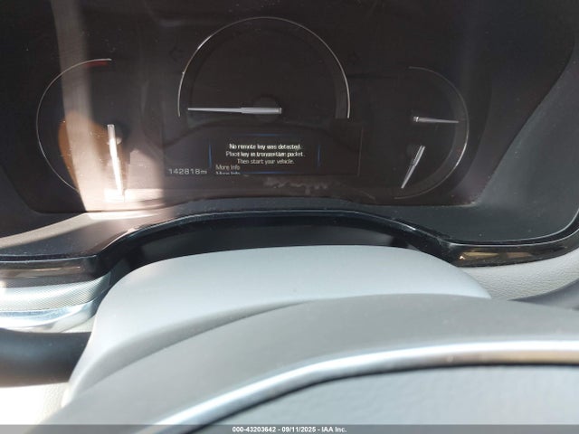 2017 CADILLAC XT5 1GYKNCRS3HZ109036 Photo 6