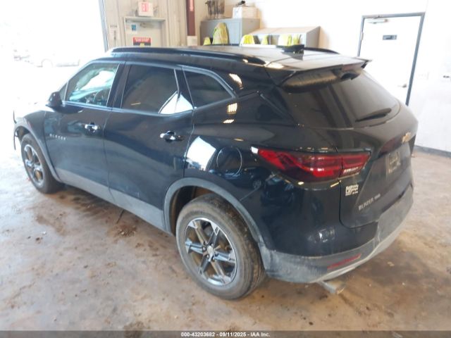 2024 CHEVROLET BLAZER 3GNKBHR43RS169692 Photo 2