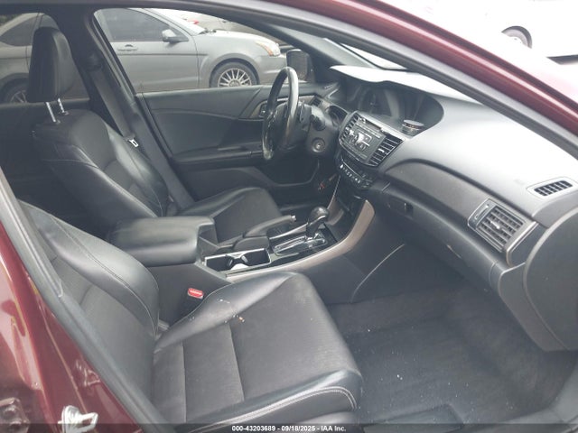 1HGCR2F54GA128538 Honda k24w1