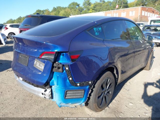 2024 TESLA MODEL Y 7SAYGDED6RF133719 Photo 3