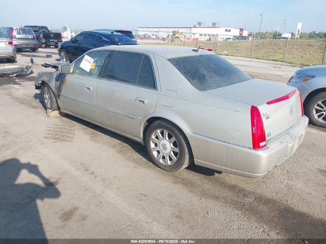 2008 CADILLAC DTS 1G6KD57Y58U123905 Photo 2