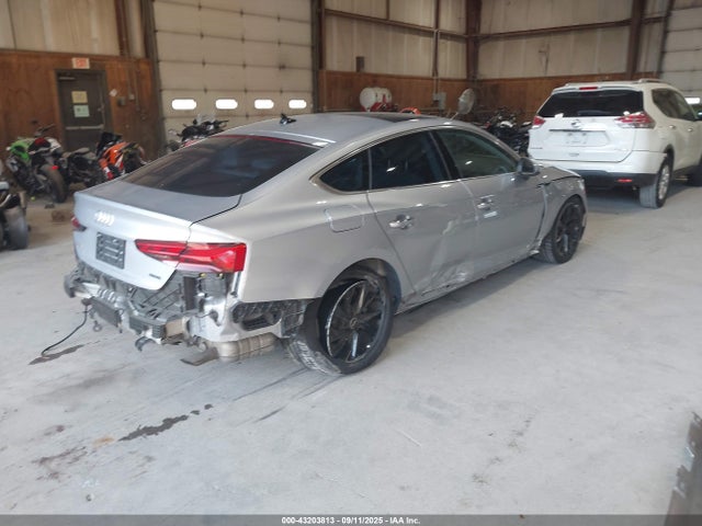 2022 AUDI A5 SPORTBACK WAUABCF5XNA009998 Photo 3