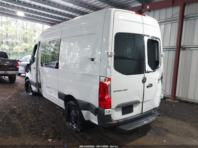 2024 MERCEDES-BENZ SPRINTER 2500 W1W4KBHY7RT191398 Photo 2