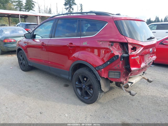 1FMCU9G95GUC68292 Ford 2016