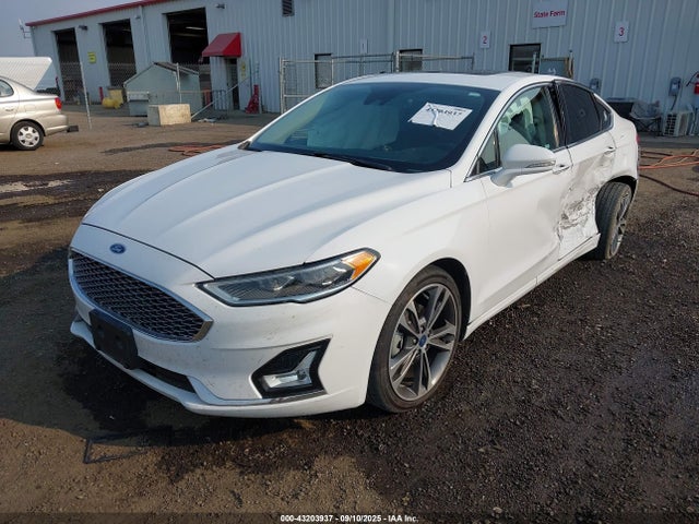 Ford Fusion Titanium 2019 3FA6P0D91KR241606 Image 2