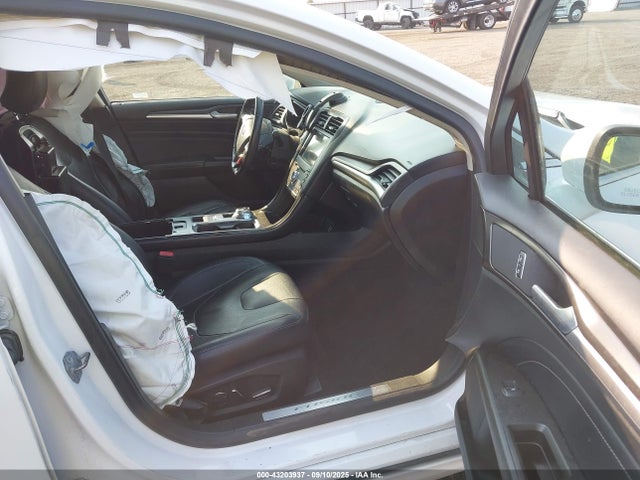 Ford Fusion Titanium 2019 3FA6P0D91KR241606 Image 5