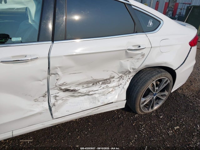 Ford Fusion Titanium 2019 3FA6P0D91KR241606 Image 6