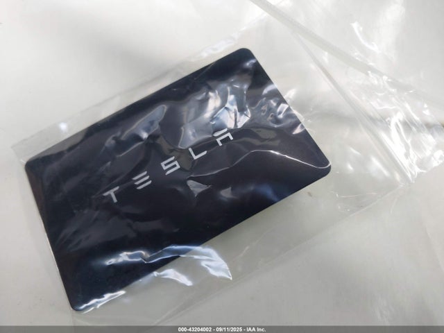 2024 TESLA MODEL Y 7SAYGDED1RF122837 Photo 10