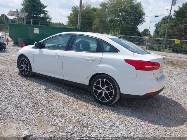Ford 2.0l gdi 2017 1FADP3H28HL337245 Image 3