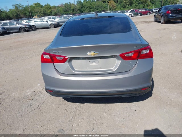 Chevrolet lfv - direct injection, variable valve timing, gen 1 2018 1G1ZD5STXJF150902 Image 17
