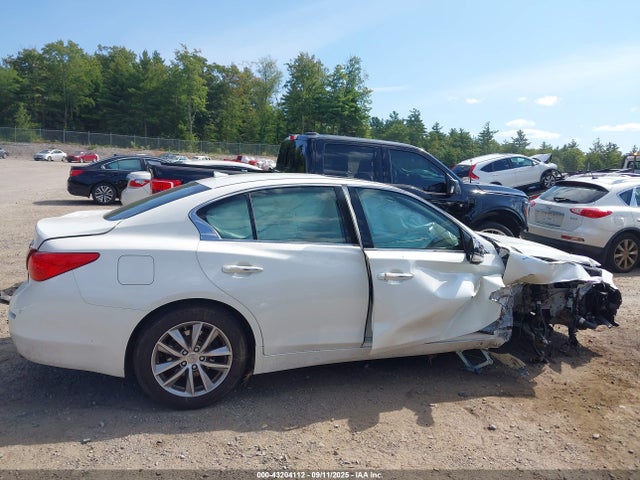 JN1CV7AR9GM251111 Infiniti 2016
