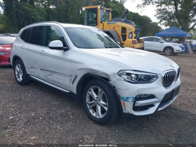 2018 BMW X3 5UXTR9C51JLD89845