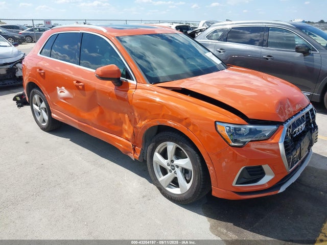 2021 AUDI Q3 WA1AUCF39M1128212 Photo 0