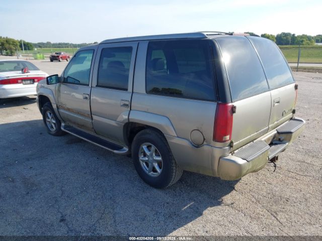 2000 CADILLAC ESCALADE 1GYEK63R5YR181496 Photo 2