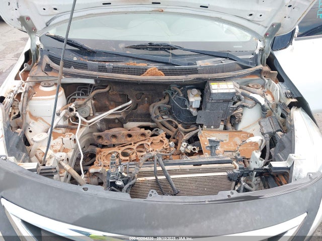 3N1CN7AP8GL911471 Nissan 2016