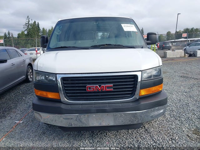 GMC l20 2015 1GTW7FCF8F1278219 Image 12