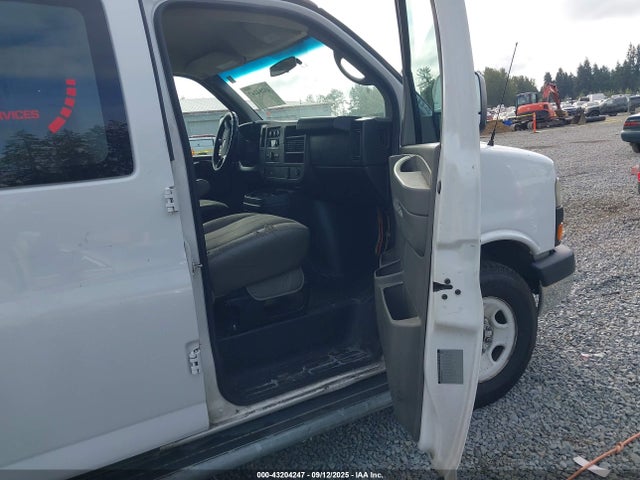 GMC l20 2015 1GTW7FCF8F1278219 Image 5
