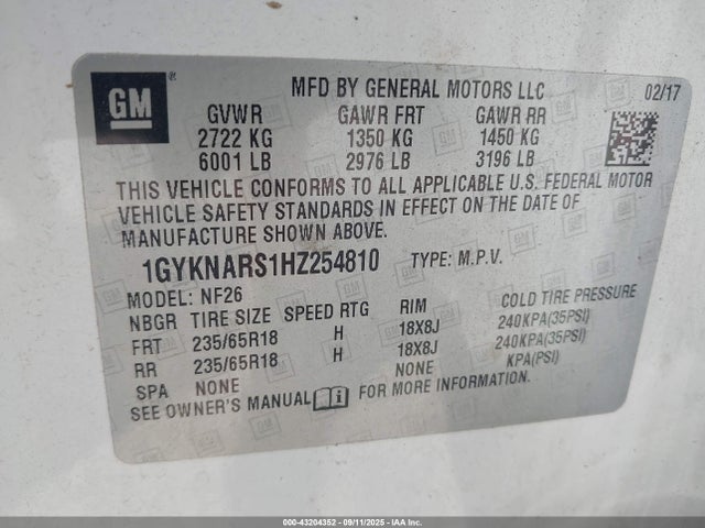 2017 CADILLAC XT5 1GYKNARS1HZ254810 Photo 8