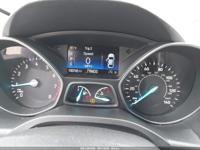 1FMCU9GD5KUB28885 Ford Escape