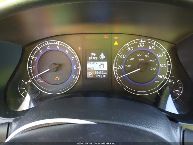 JN1BJ0RP7GM230906 Infiniti 2016