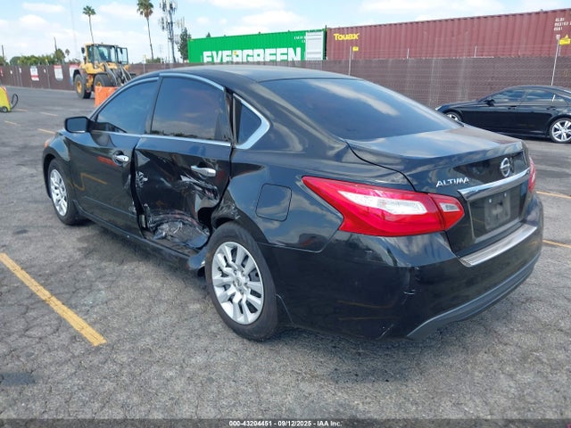 1N4AL3AP0HC152904 Nissan 2017