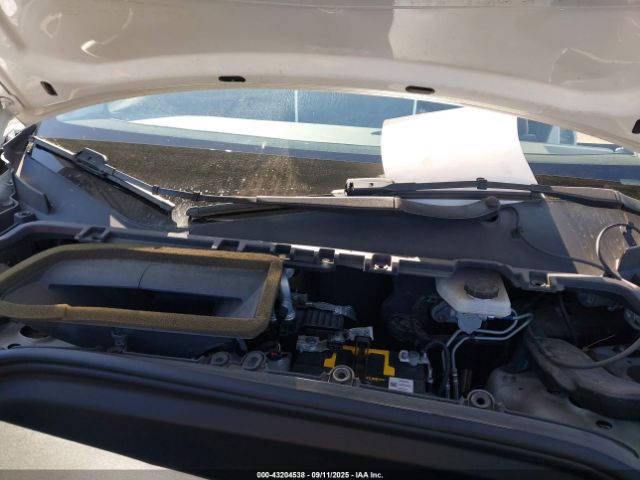 2021 TESLA MODEL Y 5YJYGDEE5MF214824 Photo 9