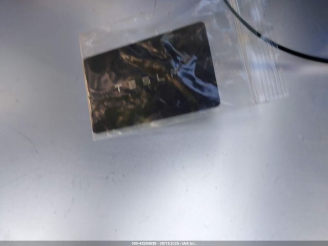 2021 TESLA MODEL Y 5YJYGDEE5MF214824 Photo 10