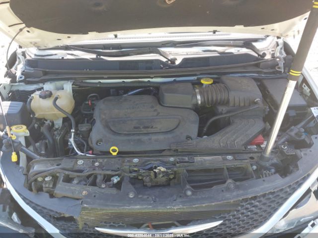 2020 CHRYSLER VOYAGER 2C4RC1DG5LR157836 Photo 9