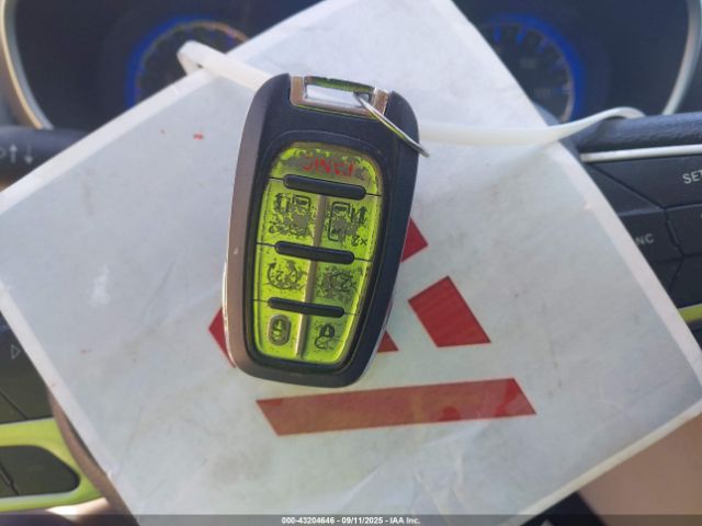 2020 CHRYSLER VOYAGER 2C4RC1DG5LR157836 Photo 10