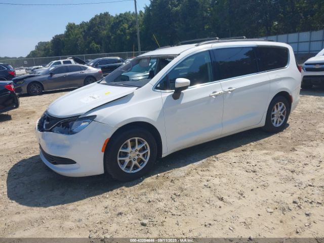 2020 CHRYSLER VOYAGER 2C4RC1DG5LR157836 Photo 1