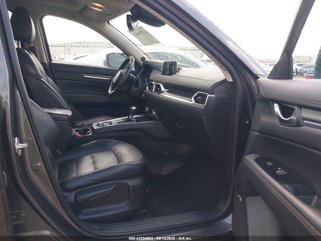 Mazda py 2017 JM3KFADL2H0140393 Image 5