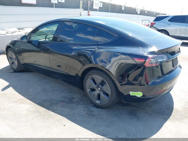 2022 TESLA MODEL 3 5YJ3E1EB9NF176827 Photo 2