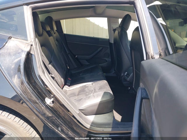 2022 TESLA MODEL 3 5YJ3E1EB9NF176827 Photo 7