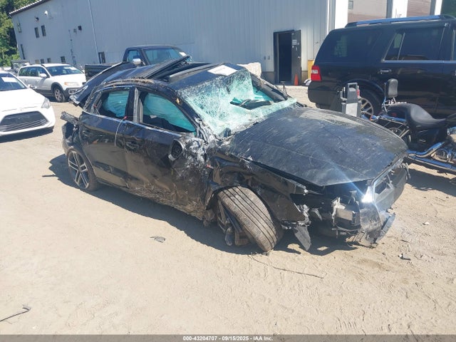 2017 AUDI A3 WAUJ8GFF6H1050146 Photo 0