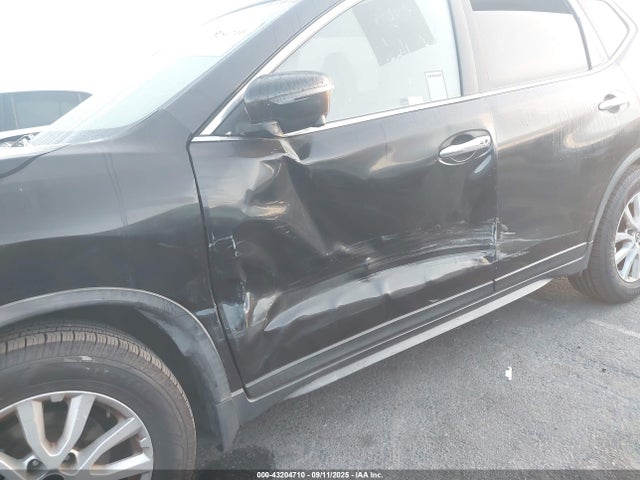 JN8AT2MT7JW461615 Nissan Rogue