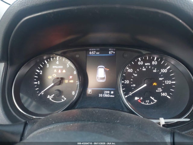 JN8AT2MT7JW461615 Nissan Rogue