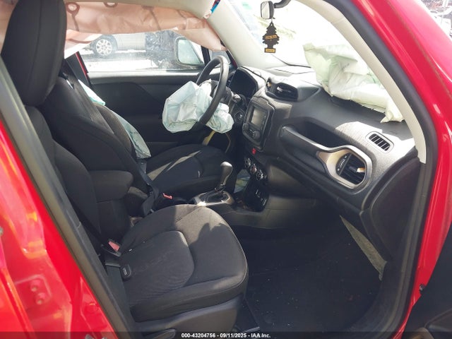ZACCJAAB6HPF90310 Jeep Renegade