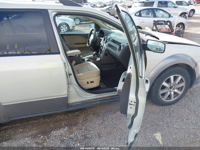 2008 FORD TAURUS X 1FMDK05W58GA20168 Photo 4