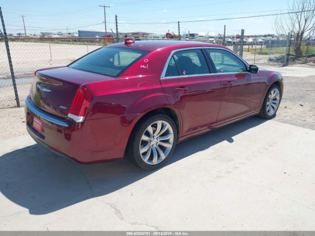 2019 CHRYSLER 300 2C3CCAAG4KH613666 Photo 3