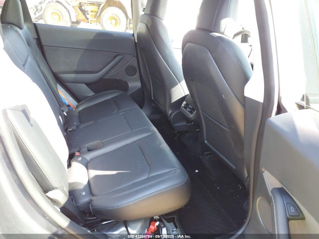 2023 TESLA MODEL Y 7SAYGDEE0PF639018 Photo 7