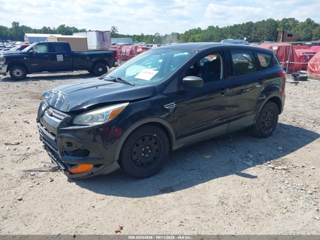 Ford Escape 2016 1FMCU0F79GUB03440 Image 2