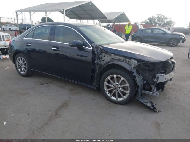 2019 MERCEDES-BENZ A 220 WDD3G4EB0KW001925