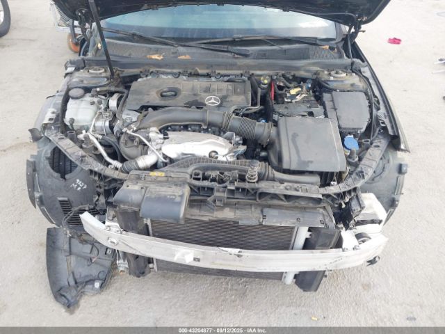 2019 MERCEDES-BENZ A 220 WDD3G4EB0KW001925 Photo 9
