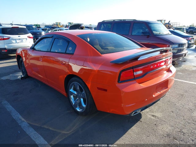 2C3CDXBG4EH204621 Dodge Charger