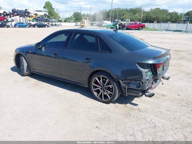 2018 AUDI A4 WAUENAF43JA059303 Photo 2