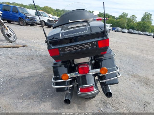 2009 HARLEY-DAVIDSON FLHTCU 1HD1FL4169Y641299 Photo 5