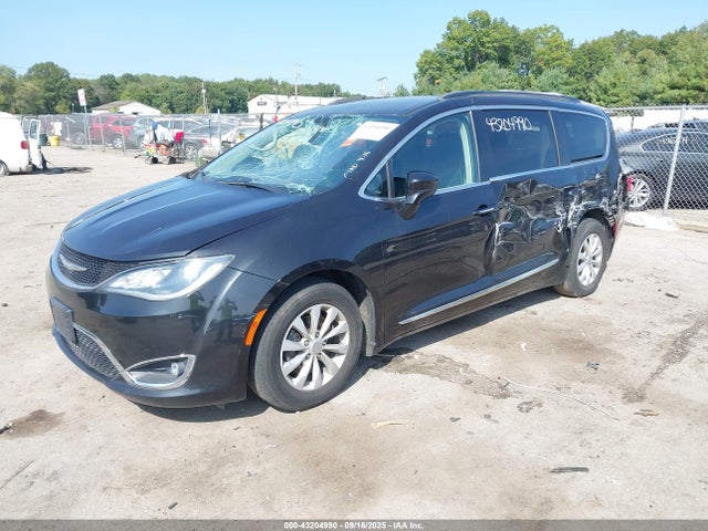 Aukcja sprzedaży 2017 Chrysler Pacifica Touring-l, vin: 2C4RC1BG4HR795053, numer aukcji: 43204990