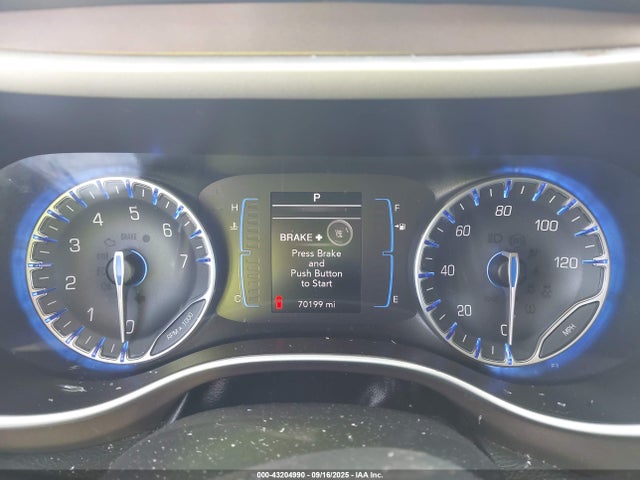 Aukcja sprzedaży 2017 Chrysler Pacifica Touring-l, vin: 2C4RC1BG4HR795053, numer aukcji: 43204990