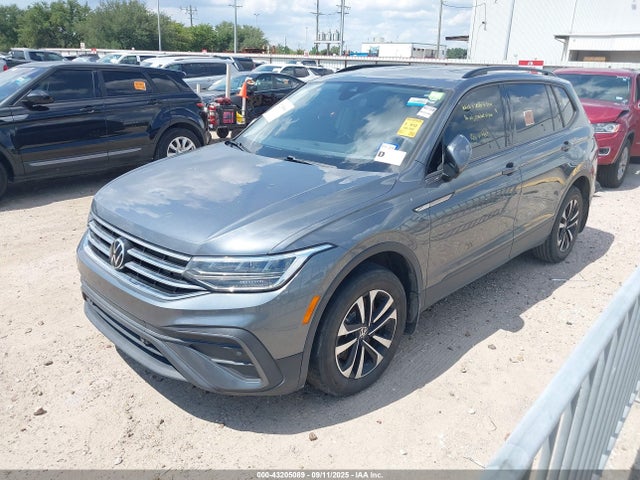 Volkswagen tsi 2023 3VVRB7AX5PM055347 Image 2